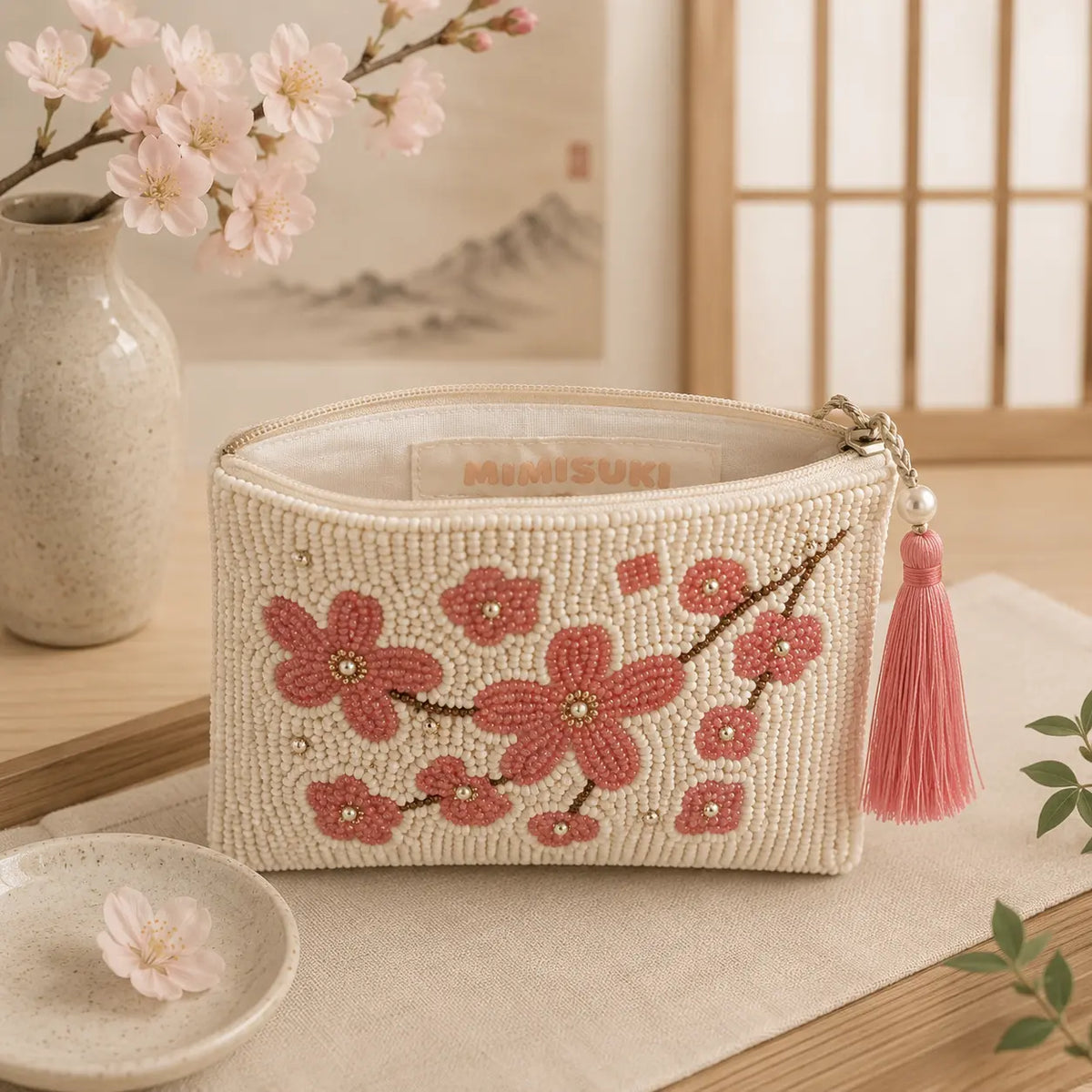Porte-monnaie Sakura brodé de perles